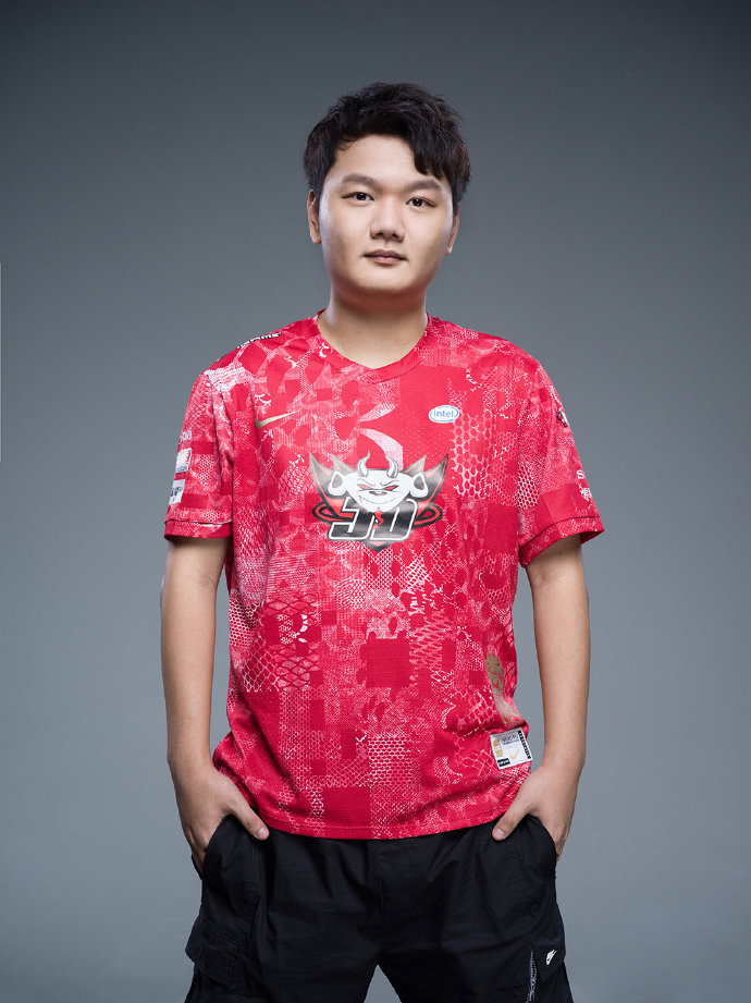 《LOL》JDGS10定妆照