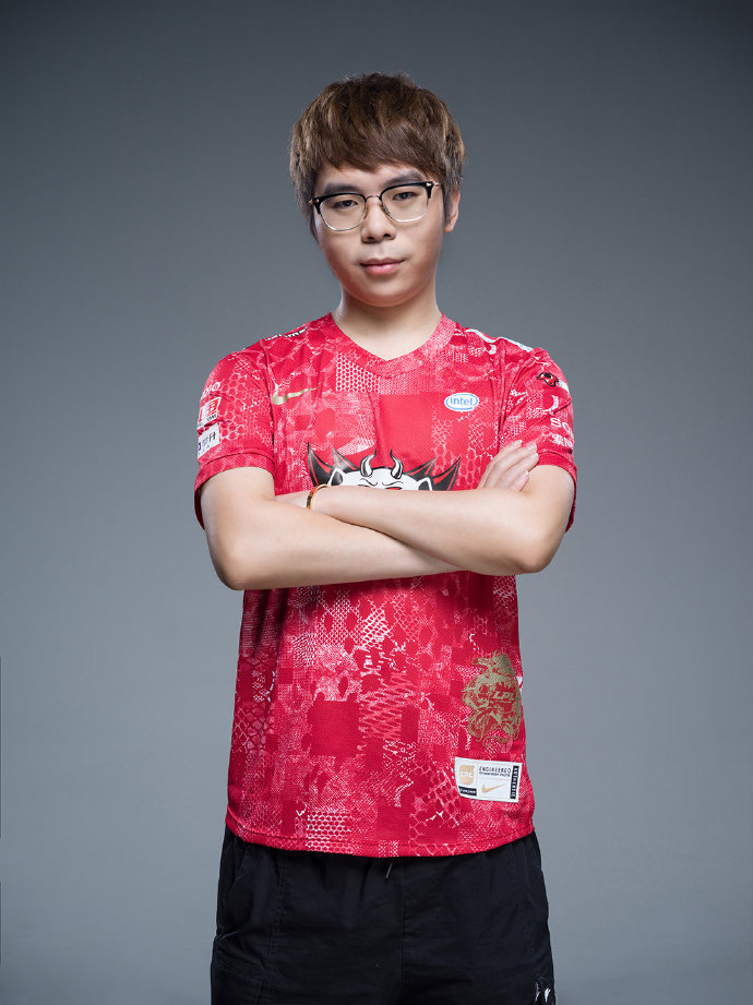 《LOL》JDGS10定妆照