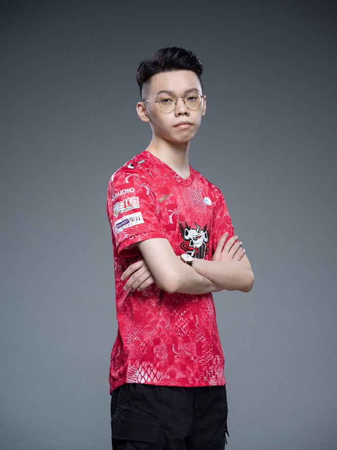 《LOL》JDGS10定妆照