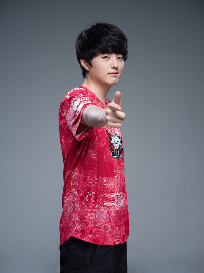 《LOL》JDGS10定妆照