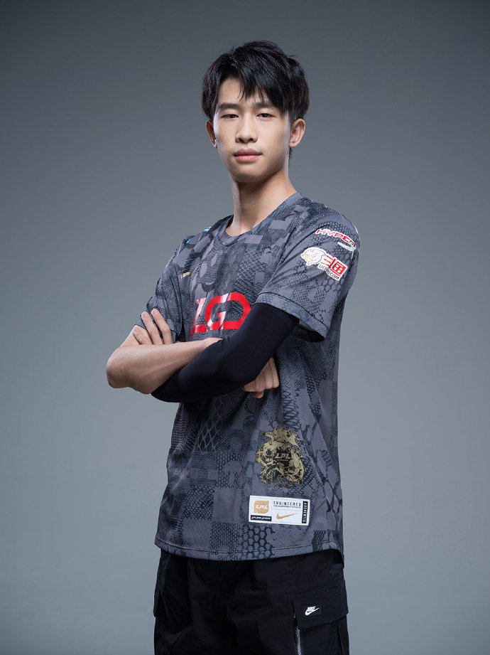 《LOL》LGDS10定妆照