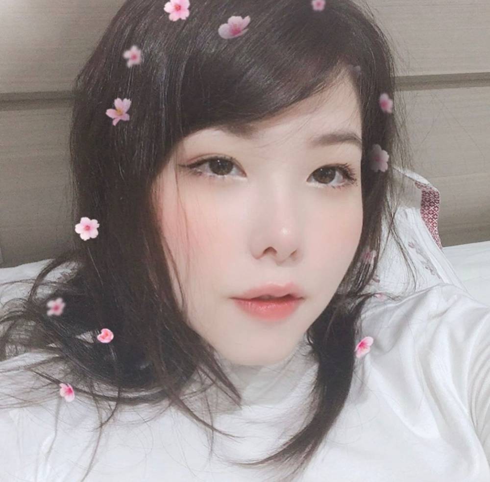 (LOL)Mayumi 更 新 Ins 晒 美 照 并 表 白.LPL 我 爱 你 3DM 网 游 
